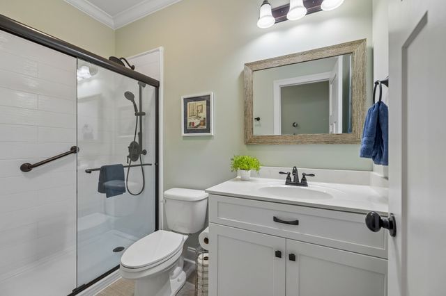5002 Rainier Dr, Chapel Hill, TN 37034