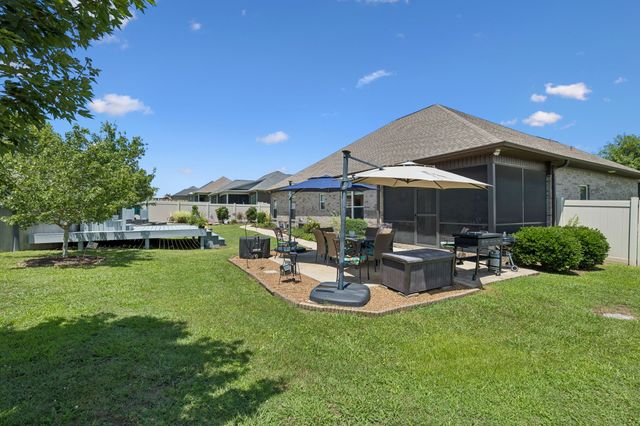 5002 Rainier Dr, Chapel Hill, TN 37034