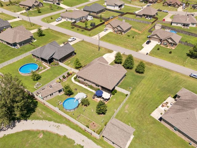 5002 Rainier Dr, Chapel Hill, TN 37034