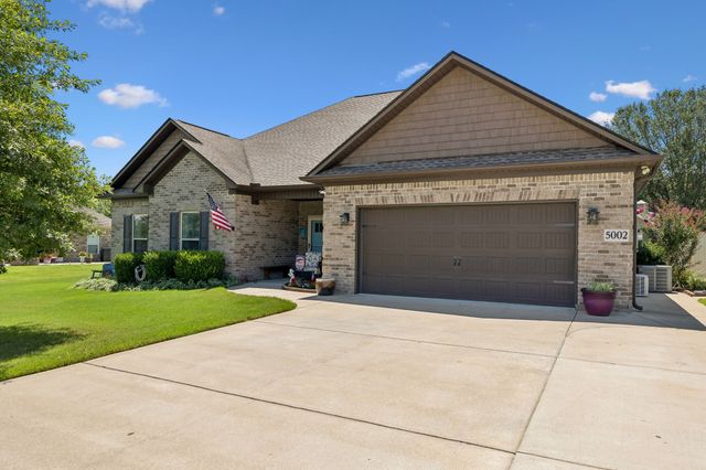 5002 Rainier Dr, Chapel Hill, TN 37034