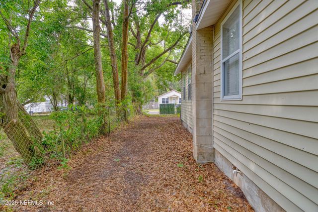2356 3RD Avenue, Jacksonville, FL 32208