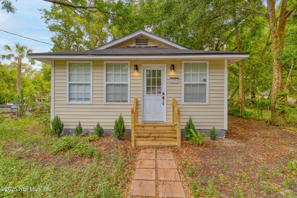 2356 3RD Avenue, Jacksonville, FL 32208