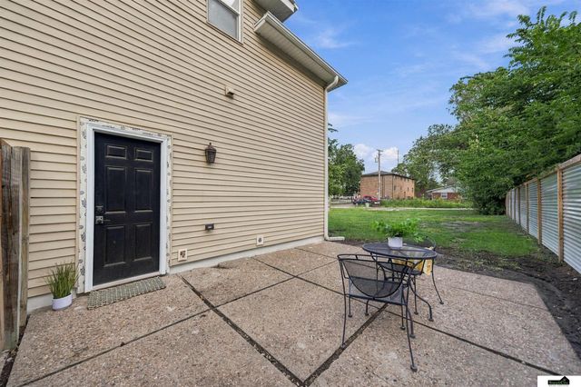 5610 Walker Avenue, Lincoln, NE 68507