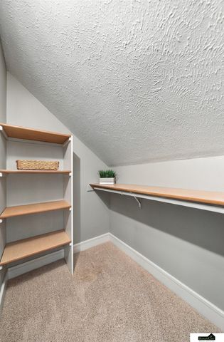 5610 Walker Avenue, Lincoln, NE 68507
