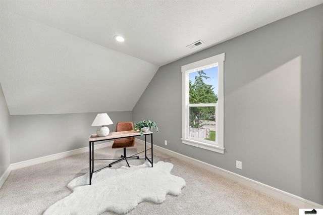 5610 Walker Avenue, Lincoln, NE 68507