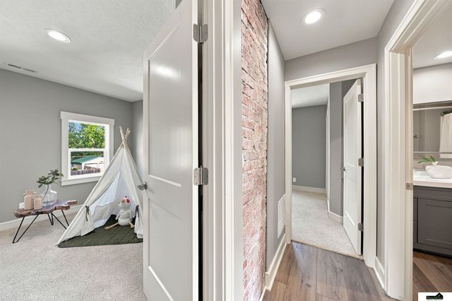 5610 Walker Avenue, Lincoln, NE 68507