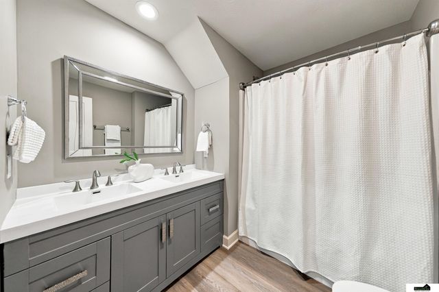 5610 Walker Avenue, Lincoln, NE 68507