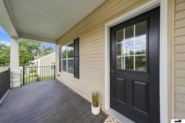 5610 Walker Avenue, Lincoln, NE 68507