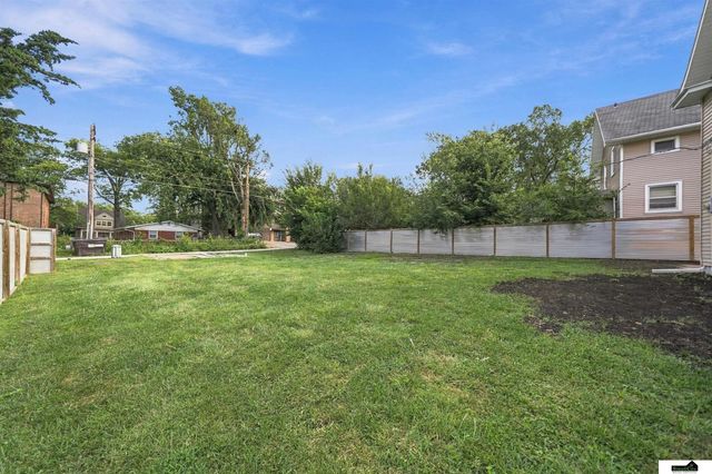 5610 Walker Avenue, Lincoln, NE 68507