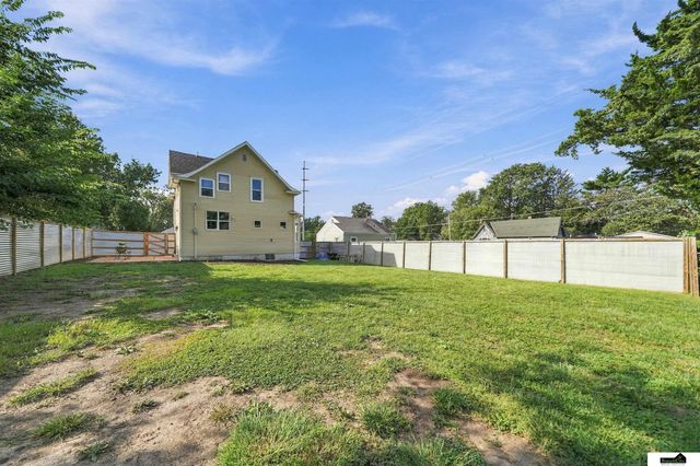 5610 Walker Avenue, Lincoln, NE 68507