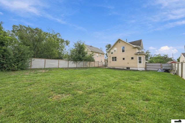 5610 Walker Avenue, Lincoln, NE 68507