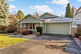 61624 Suttle Lake Court SW, Bend, OR 97702