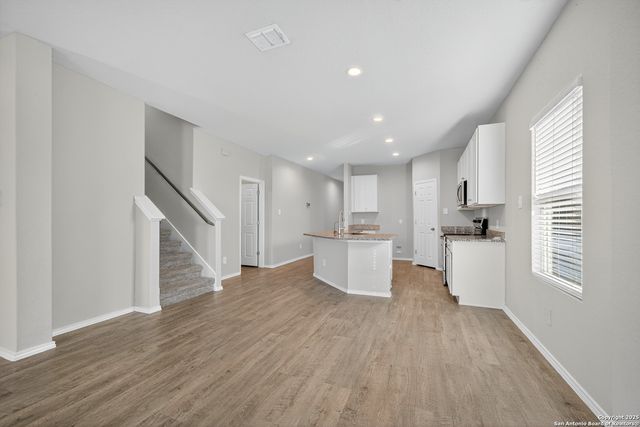 10419 Lateleaf Oak, San Antonio, TX 78223