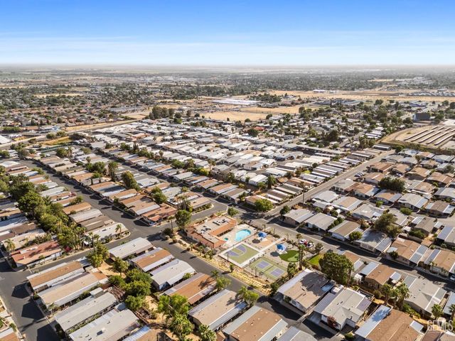 8536 Kern Canyon Road 151, Bakersfield, CA 93306