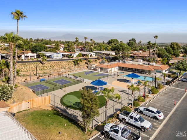 8536 Kern Canyon Road 151, Bakersfield, CA 93306