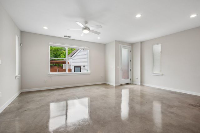 4020 Airport BLVD 14, Austin, TX 78722
