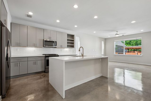 4020 Airport BLVD 14, Austin, TX 78722