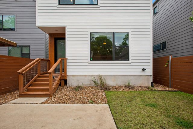 4020 Airport BLVD 14, Austin, TX 78722
