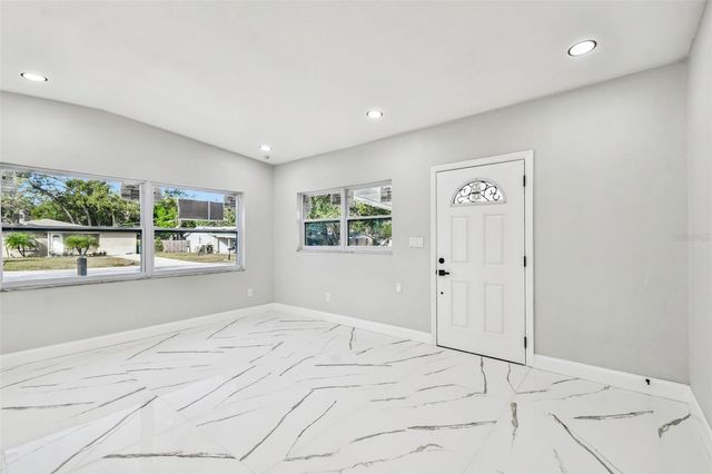 6501 JULIE STREET, Tampa, FL 33610