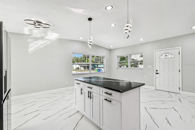 6501 JULIE STREET, Tampa, FL 33610