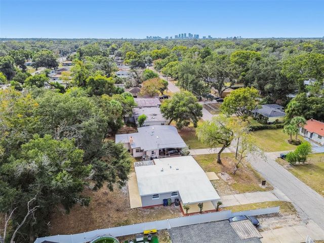 6501 JULIE STREET, Tampa, FL 33610