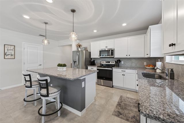 1170 MICHELANGELO LANE, Winter Haven, FL 33884