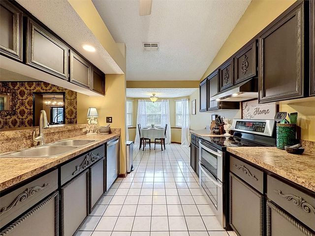 7111 RICKER AVENUE, Webster, FL 33597