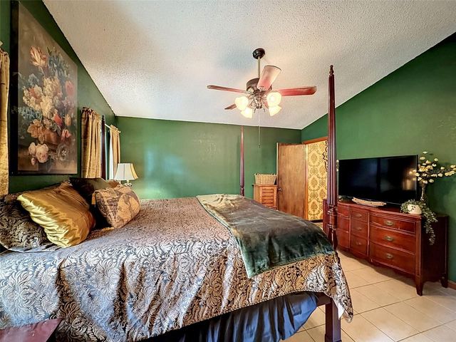 7111 RICKER AVENUE, Webster, FL 33597