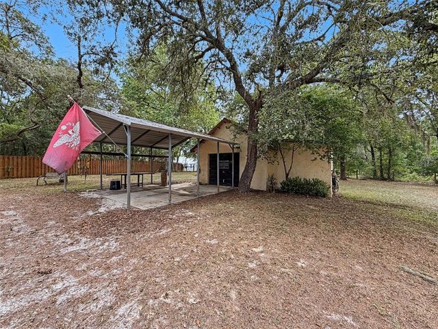 7111 RICKER AVENUE, Webster, FL 33597