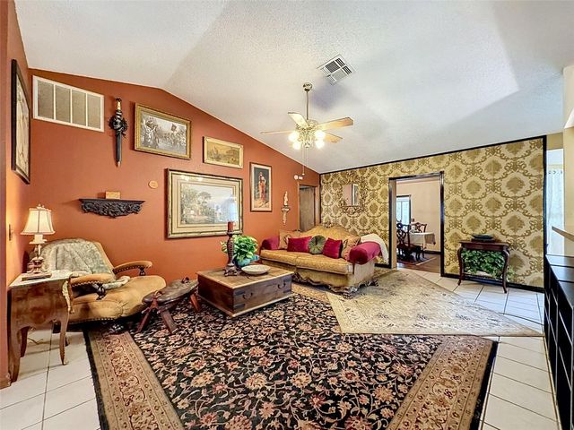 7111 RICKER AVENUE, Webster, FL 33597