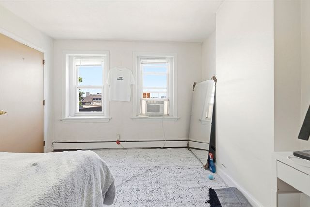 130 Emerson St 32, Boston, MA 02127