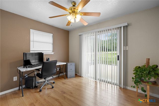 1 Coveview Drive, Morgans Point Resort, TX 76513