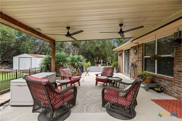 1 Coveview Drive, Morgans Point Resort, TX 76513