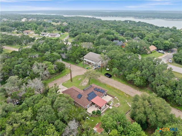 1 Coveview Drive, Morgans Point Resort, TX 76513