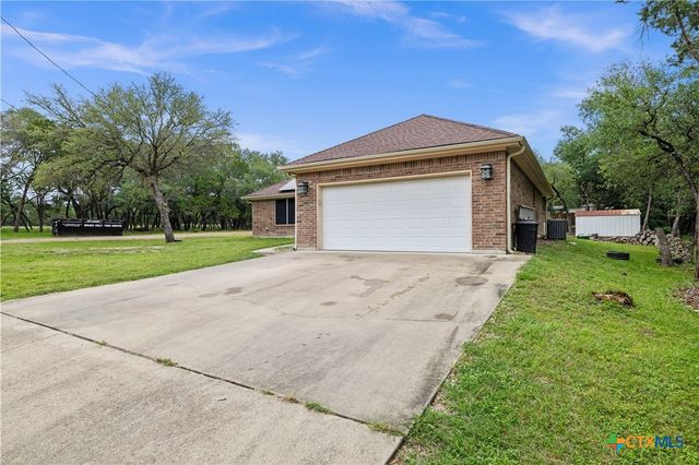1 Coveview Drive, Morgans Point Resort, TX 76513