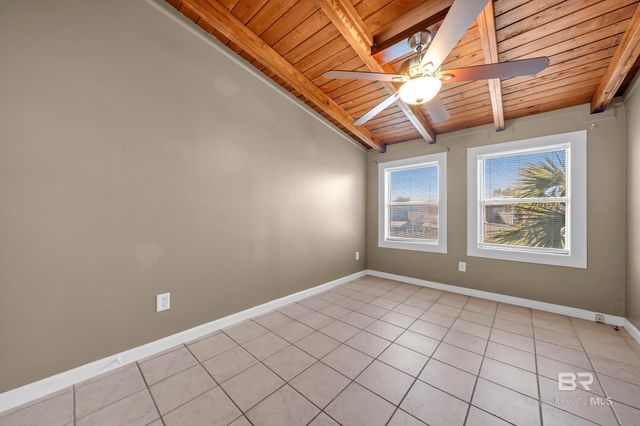 120 W 3rd Avenue, Gulf Shores, AL 36542