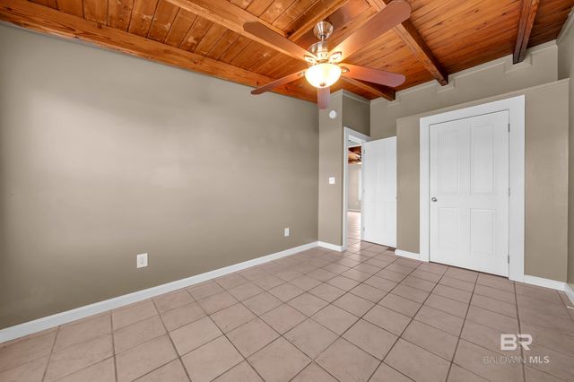 120 W 3rd Avenue, Gulf Shores, AL 36542