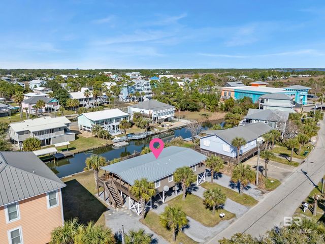 120 W 3rd Avenue, Gulf Shores, AL 36542