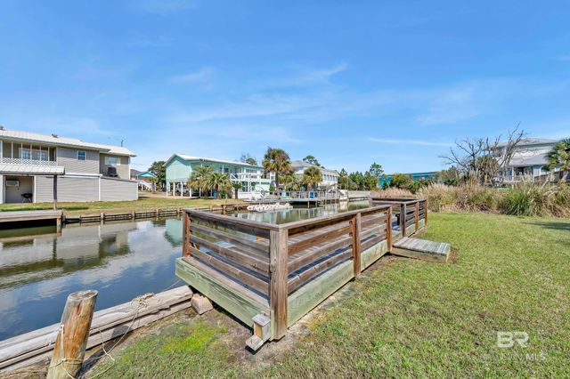 120 W 3rd Avenue, Gulf Shores, AL 36542