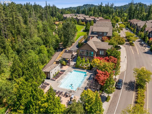 629 Sw TRILLIUM CREEK Ter, Portland, OR 97225