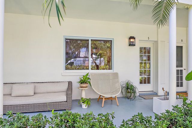220 Atlantic Avenue 3, Palm Beach, FL 33480