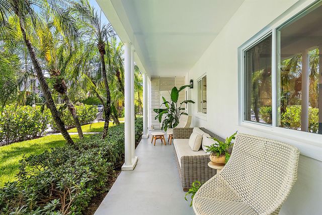 220 Atlantic Avenue 3, Palm Beach, FL 33480
