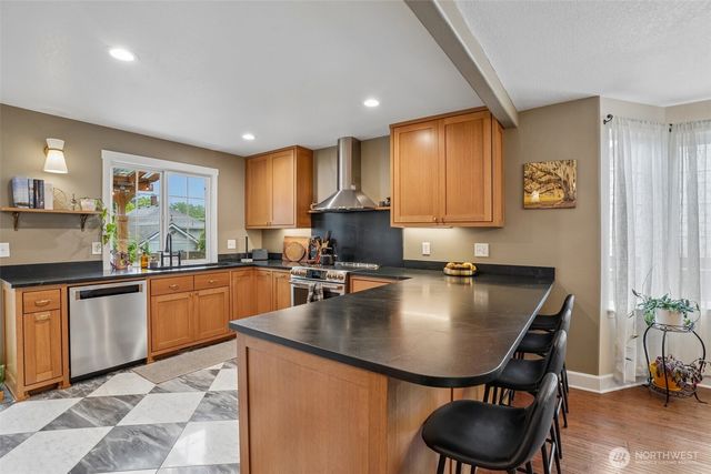 709 W 24th Street, Vancouver, WA 98660
