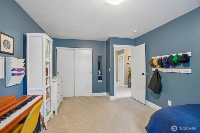 709 W 24th Street, Vancouver, WA 98660