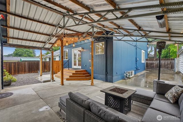 709 W 24th Street, Vancouver, WA 98660