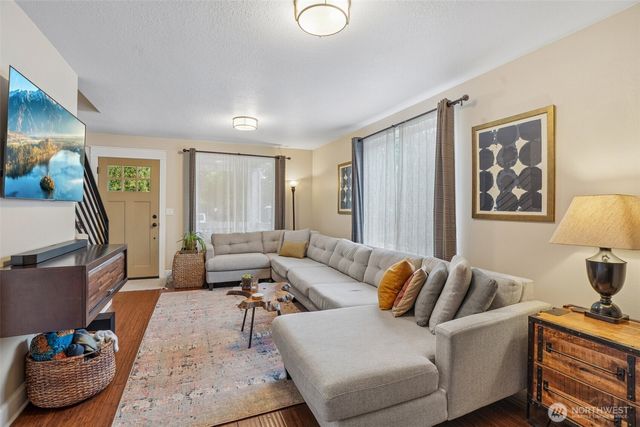 709 W 24th Street, Vancouver, WA 98660