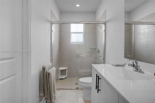 14836 SW 162nd St, Miami, FL 33187