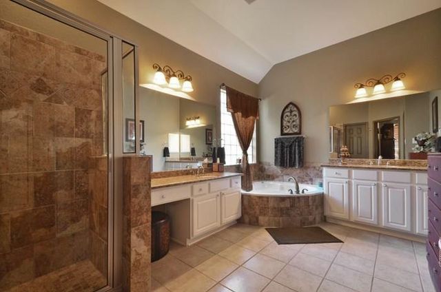 1302 Hunter Ace WAY, Cedar Park, TX 78613