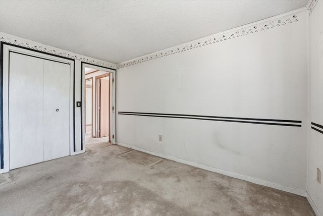 79 Gerrard Ave, East Longmeadow, MA 01028