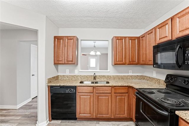 1792 Gold Finch Way, Austell, GA 30168